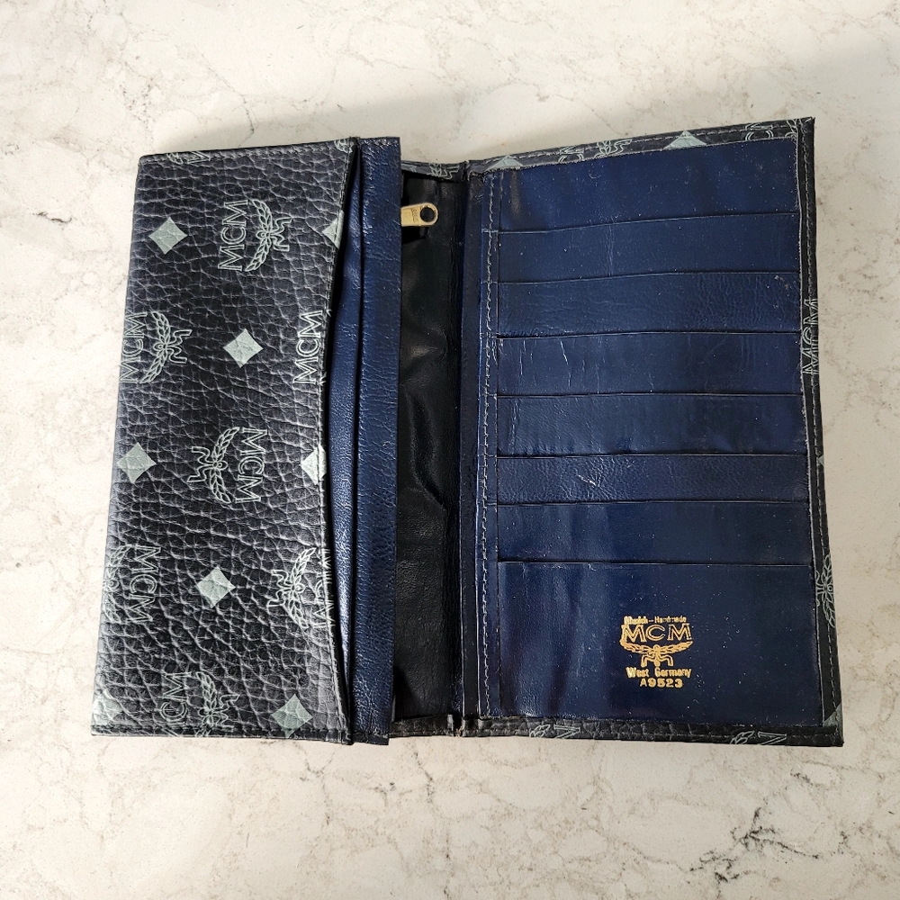 MCM Black and Gray Wallet - Picture 3 of 16